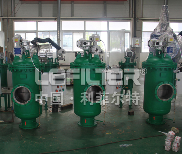 self-cleaning water filter102
