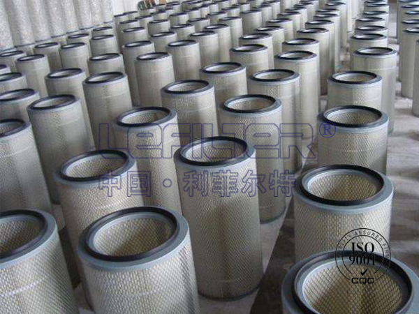 Coated non-woven dust filter cylinder