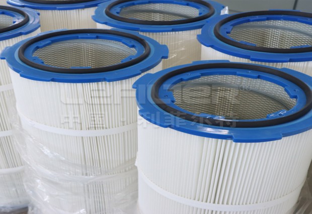 self-clean dust filter 