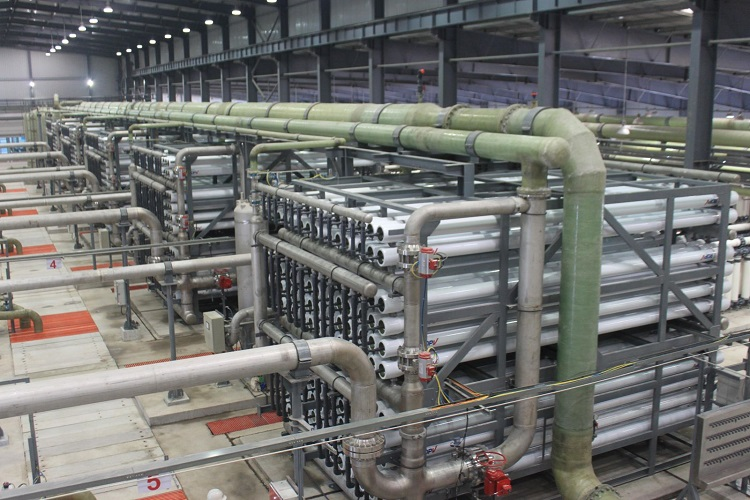 How Self-Cleaning Filters Extend the Lifespan of Seawater Desalination Systems